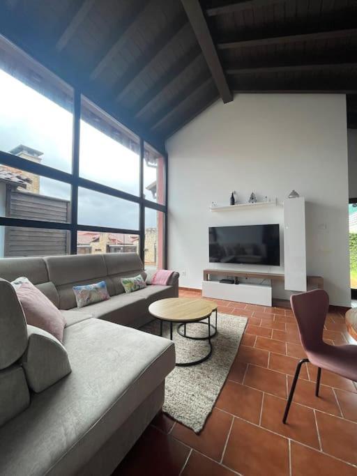 Villa Giraldillo Colunga Esterno foto